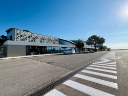 AEROPORT - COTE PISTE