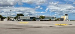 AEROPORT - PARKING AVIONS